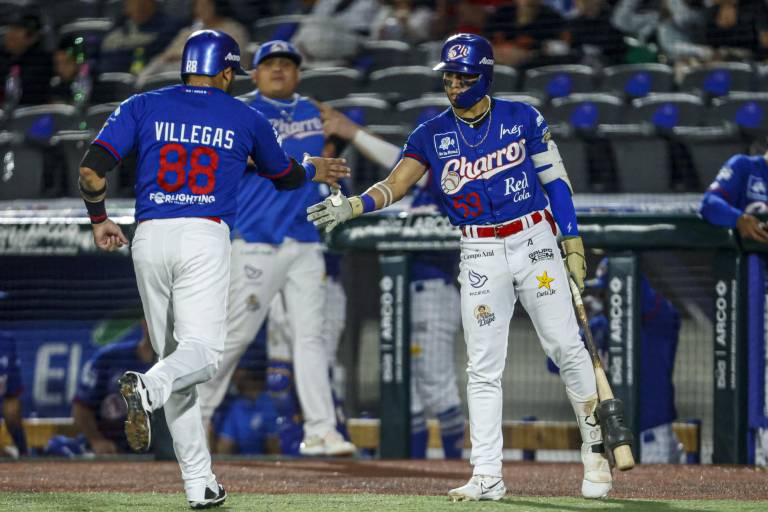 Despiertan los bates de Charros para vencer a Mayos en inicio de serie