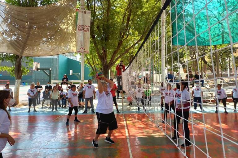 El Centro de Desarrollo Integral 1 gana Primer Torneo de Intercentros de Cachibol