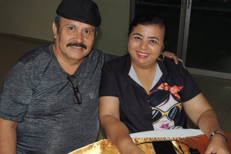 Con taquiza, festejan periodistas su libertad de expresión