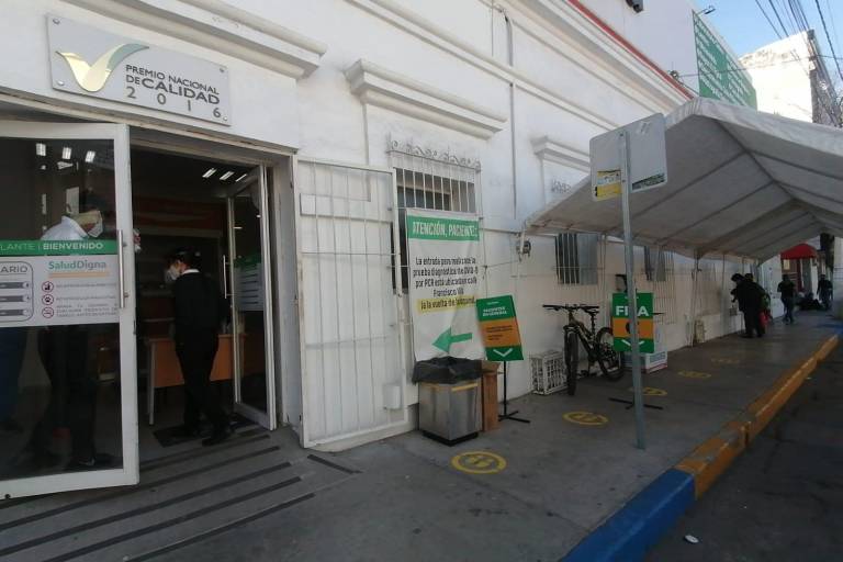 Previo al cambio a semáforo Covid verde, laboratorios de pruebas registran baja afluencia en Culiacán
