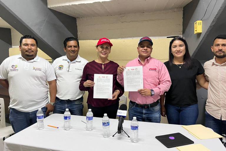 PIDS y Ayuntamiento de Escuinapa firman convenio en beneficio de los deportistas