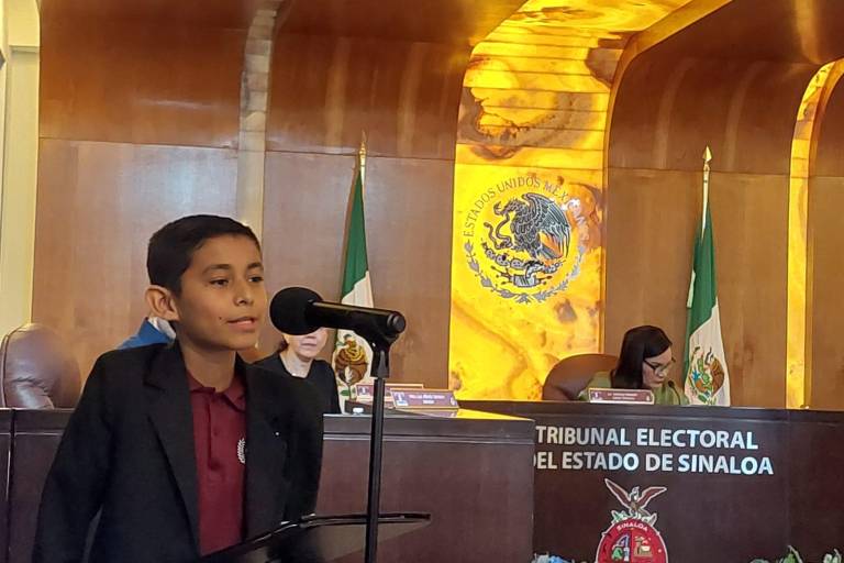 Reconocen a los niños por su papel en el Tribunal Infantil 2023