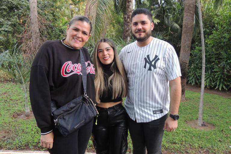 Disfrutan del jardín más brillante en el Botánico