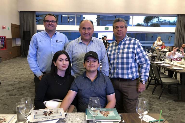 Conocen clientes e inversores lo nuevos proyectos de Impulsa Inmuebles en Mazatlán