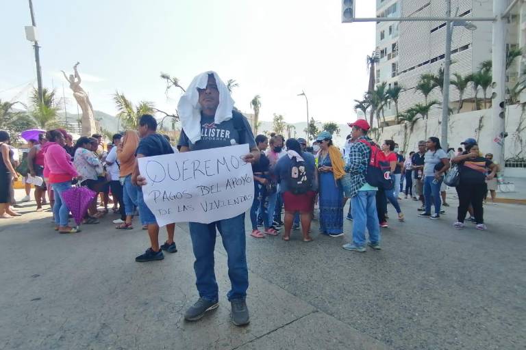 Exigen en Guerrero la entrega de apoyos, mientras que otros reclaman que no han sido censados por Otis