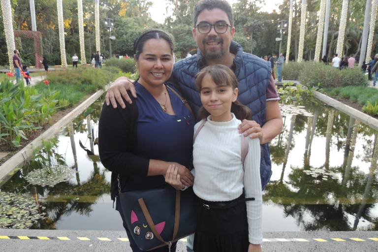 Disfrutan del jardín más brillante en el Botánico