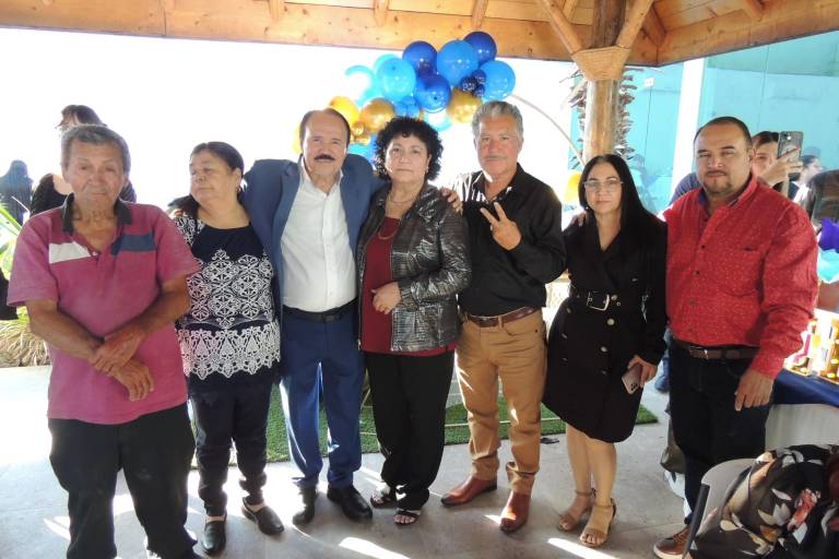 Celebran a Don Pepe Cabrera por sus 80 años de vida