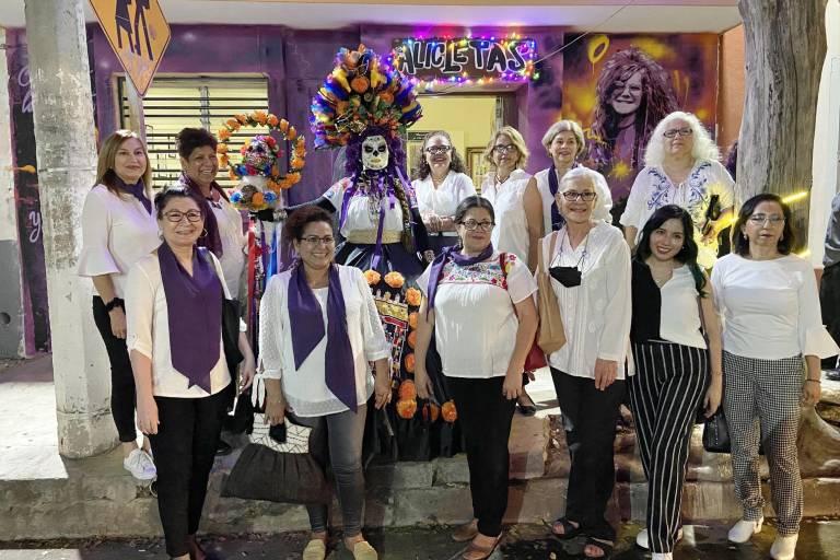 En Alicletas celebran la vida y la muerte