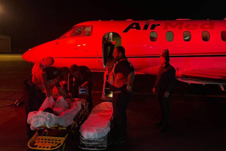 Vicente, menor de Elota con graves quemaduras, es trasladado a Estados Unidos para su recuperación