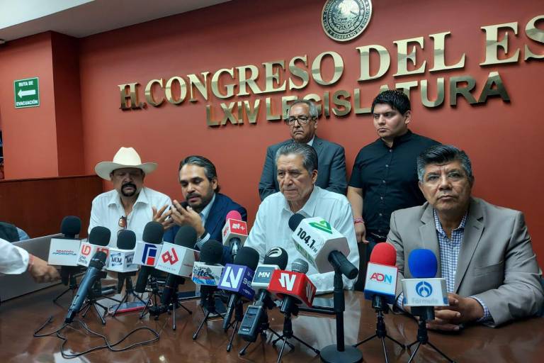 Marchas no fueron por la defensa a la autonomía de la UAS, critican diputados locales