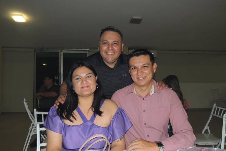 Con taquiza, festejan periodistas su libertad de expresión
