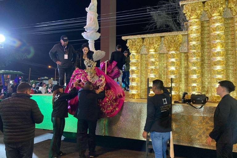 Llega a su fin el primer desfile del Carnaval de Mazatlán 2024