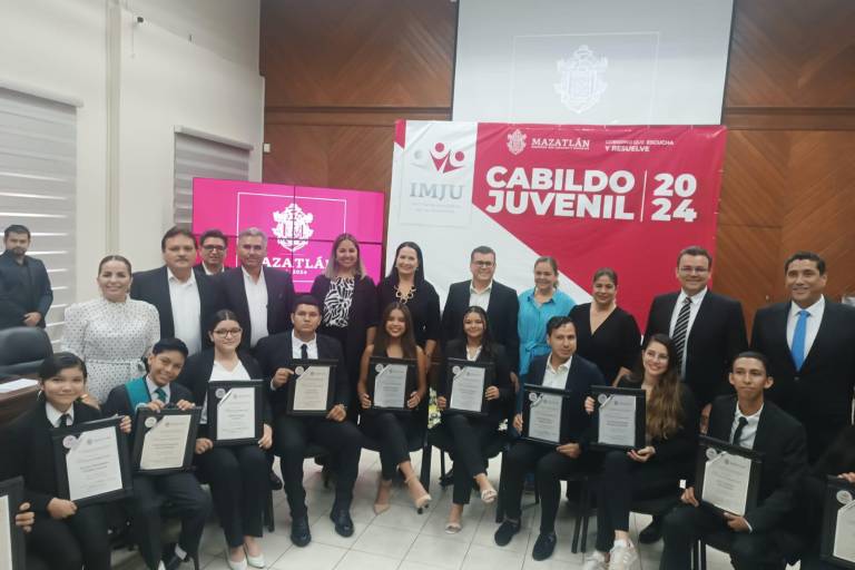 Rinde protesta el nuevo Cabildo Juvenil 2024 de Mazatlán