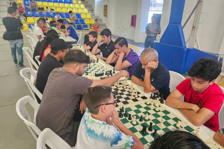 Dominan el tablero en Campeonato Estatal de Ajedrez 2024