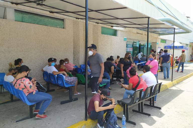 Sinaloa, Edomex, Michoacán, SLP e Hidalgo retroceden en el semáforo Covid por más casos