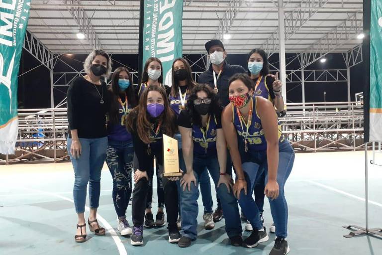 Liga Otoño Invierno 2021 de Voleibol de Sala cierra el telón para festejar las fiestas decembrinas