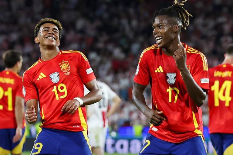 España se repone de un autogol para golear a Georgia y avanzar a cuartos