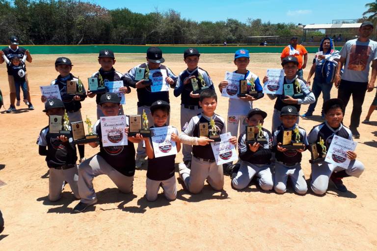 Surgen los campeones en la Copa del 40 Aniversario de la Quintero Castañeda