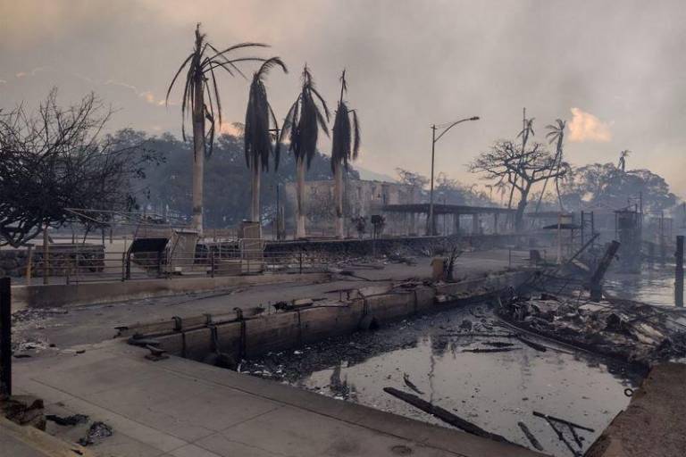 Incendios fuera de control en Hawái dejan al menos 67 muertos y destrucción