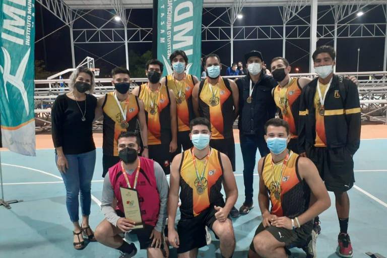 Liga Otoño Invierno 2021 de Voleibol de Sala cierra el telón para festejar las fiestas decembrinas