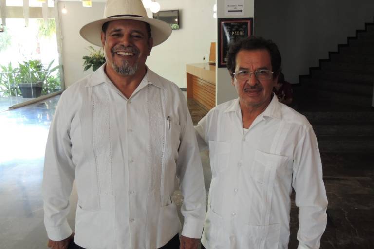 Celebran familia y amigos la trayectoria de Santiago Ibarra