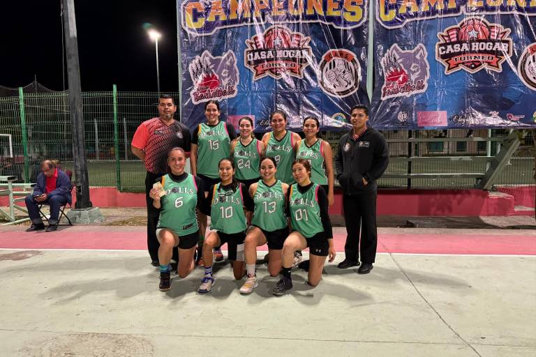 Básquet Dolls se coronan en Femenil Beta, en Casa Hogar