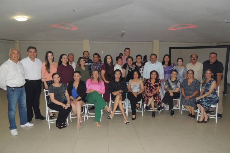Con taquiza, festejan periodistas su libertad de expresión