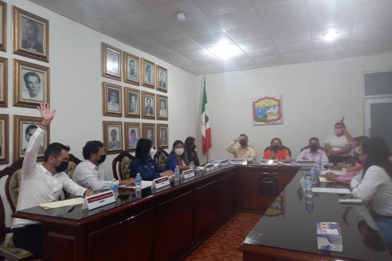 En Escuinapa, Regidores rectifican y autorizan condonación de multas y recargos a Fonatur por terrenos rifados del CIP