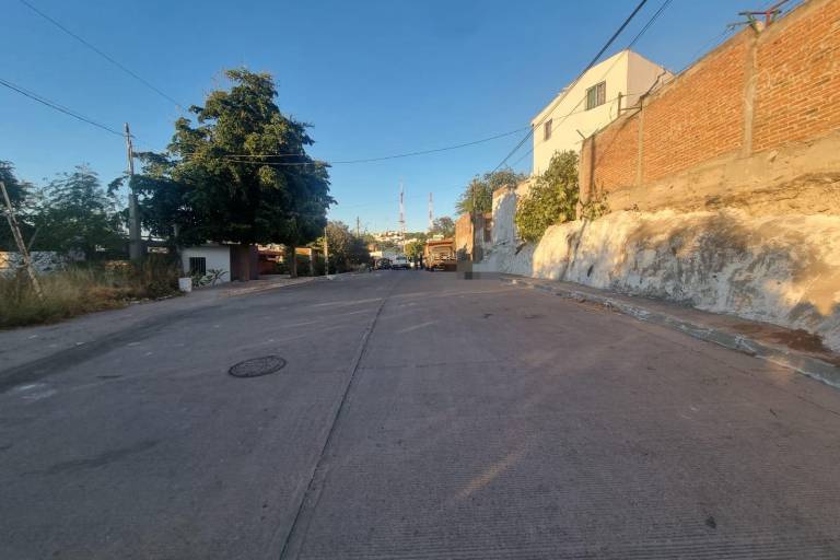 Encuentran cuerpo carbonizado en calles de Culiacán
