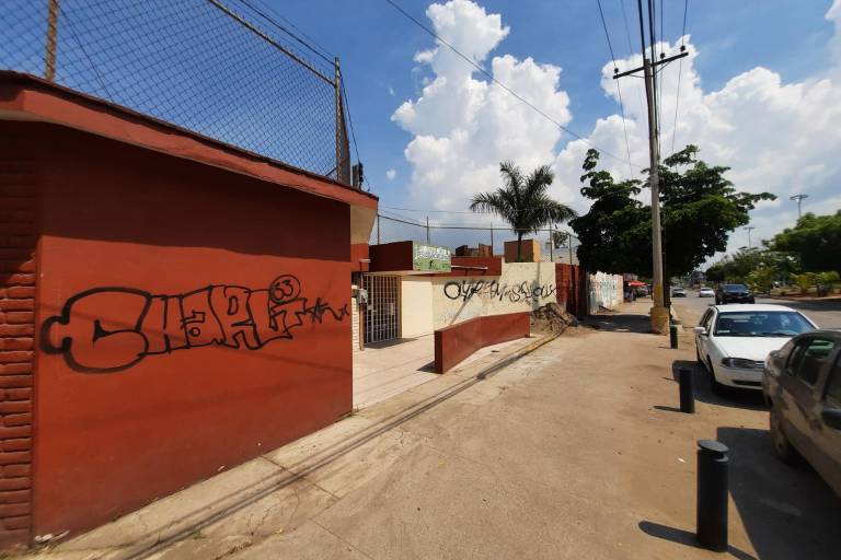 Saqueos y vandalismo obligan a poner velador en Jardín de Niños Jesús García