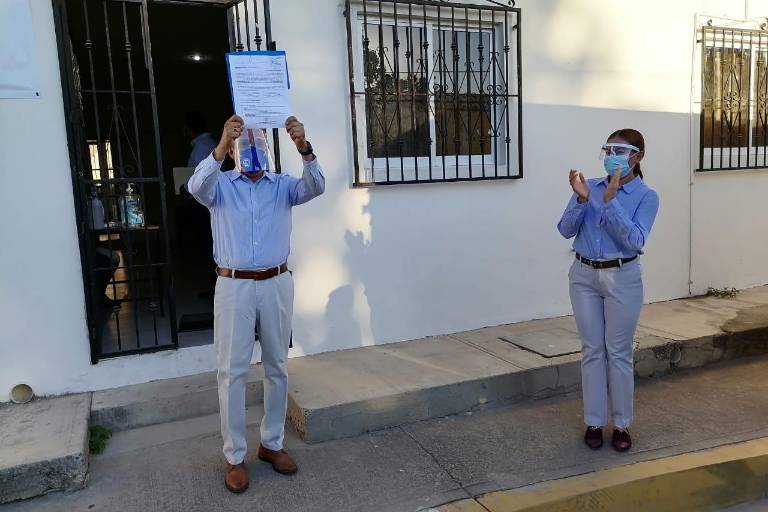 Esposa del Alcalde con licencia de Rosario se ‘cuela’ en las pluris panistas para el Congreso