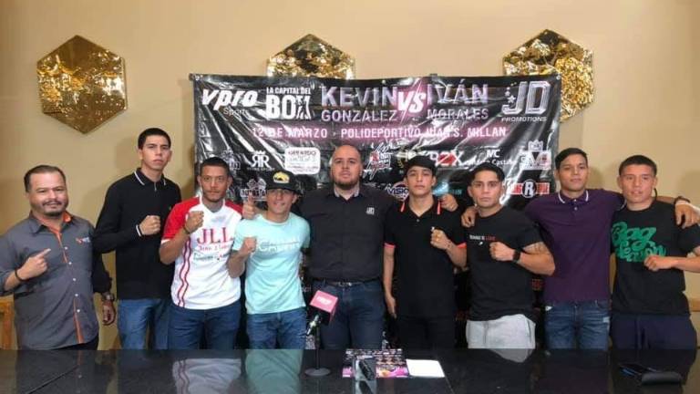 Los protagonistas de la cartelera “González vs. Morales”, tras la conferencia de prensa.