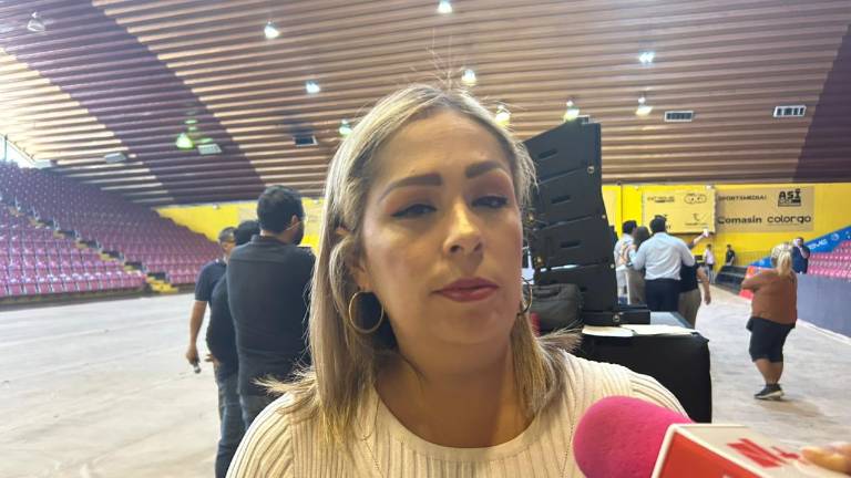 Aylin Cristal Guerra, Secretaria de Bienestar Municipal, informó que se gestiona apoyo estatal para atender a las familias desplazadas que desean regresar a Tepuche.