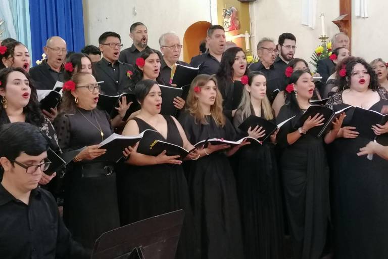 Coro Ángela Peralta abre sus puertas a nuevos talentos