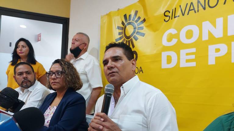 Silvano Aureoles señala que no ha funcionado la estrategia emanada desde el Palacio Nacional para detener la escalada de violencia en México.