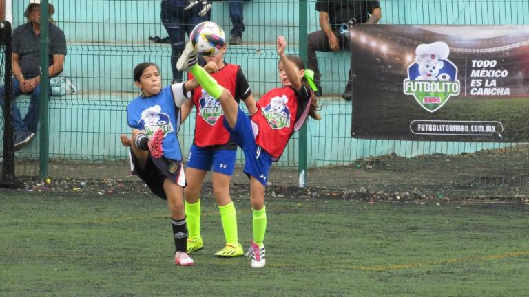 Colegio Chapultepec gana ambas finales.
