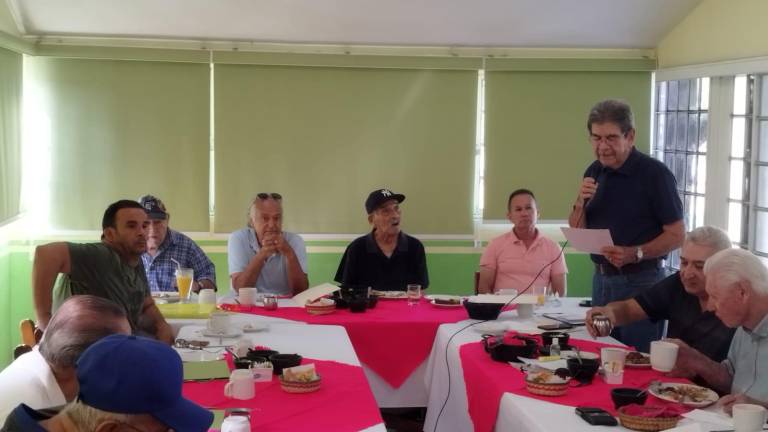 Socios honorarios del Club Muralla exigen restitución de derechos y denuncian irregularidades en venta de Casa Club.
