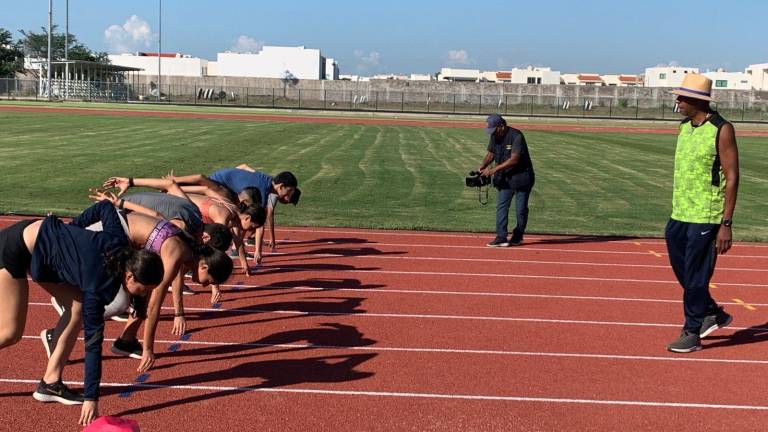 Los atletas de la UAS ya están entrenando.