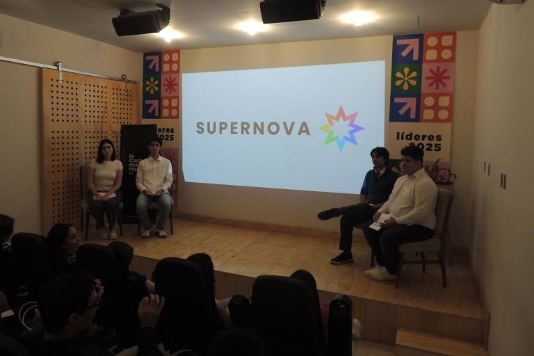 Presentan jóvenes del Tec de Monterrey el Proyecto Supernova