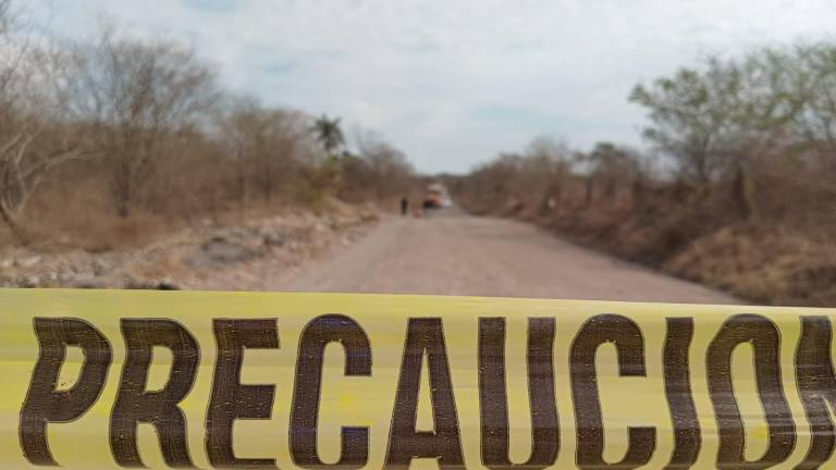 El cuerpo de Loreto “N” fue localizado el sábado en un camino de terracería que va hacia el poblado de Ayune.
