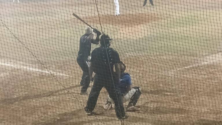 Sigue invicto Ingeniería Carvajal, le gana al campeón SUTERM-Sección 75 por 5-2