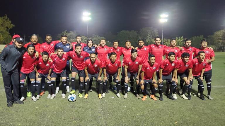 Deportivo Rafael Buelna-Eliel armó un equipo para buscar el título.