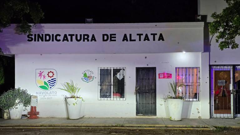 Oficinas de la sindicatura de Altata fueron baleadas este sábado, entre otros hechos violentos que se registraron en la comunidad.