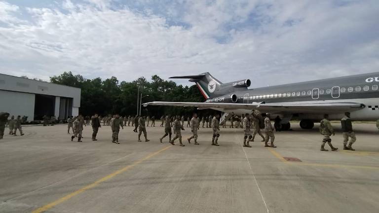 Llegada de elementos de las Fuerzas Especiales a Culiacán.