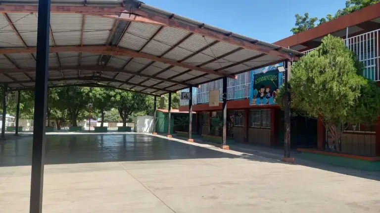 Becas del Bienestar no frenan la deserción escolar en México