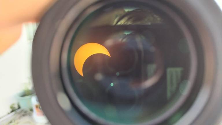 Los filtros solares ayudan a evitar daños en la vista.