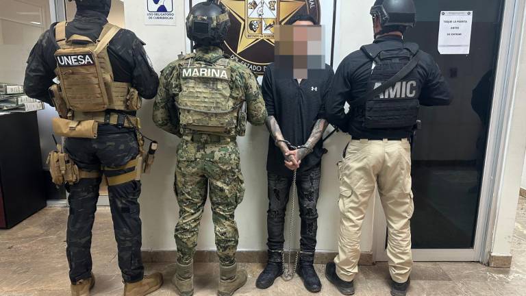 Las investigaciones lo vinculan con la muerte de una mujer cuyo cuerpo fue localizado sin vida el pasado 7 de abril en la colonia Villa Fontana, en Culiacán.