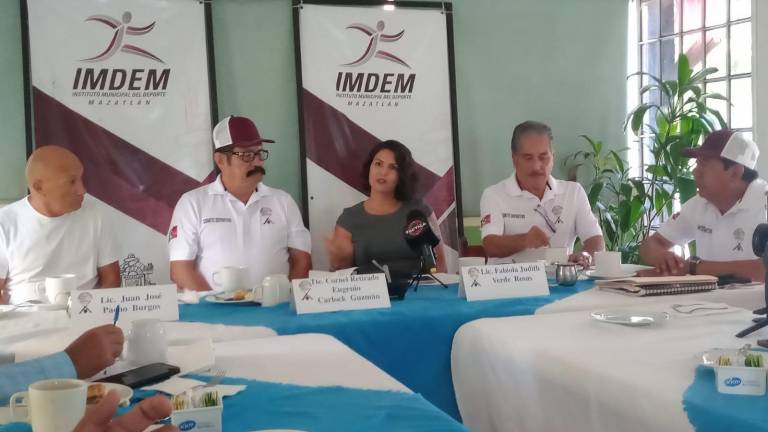 En conferencia de prensa se dieron a conocer los pormenores del Nacional de Beisbol Seniors y Veteranos.