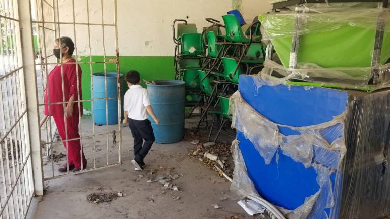 Planteles educativos presentan daños severos en la infraestructura