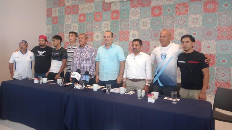 En rueda de prensa se dan detalles del torneo.